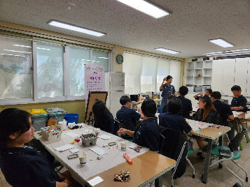 2024 '라온교실' (학교 내 대안교실) 석고방향제 만들기 체험